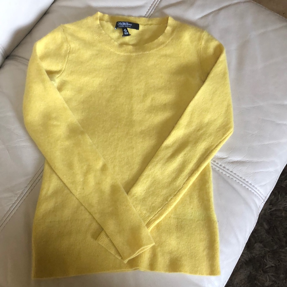 Saks Fifth Ave Cashmere sweater